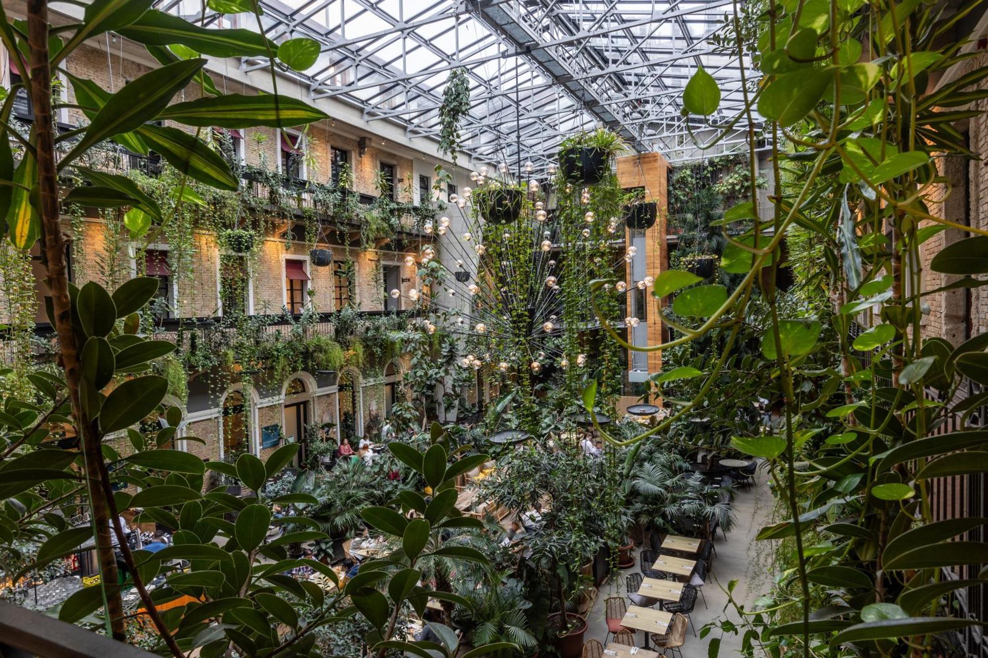 Hotel Stories Boutique 4*